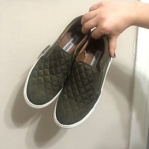 Steve Madden Ellen Slip-on Sneakers